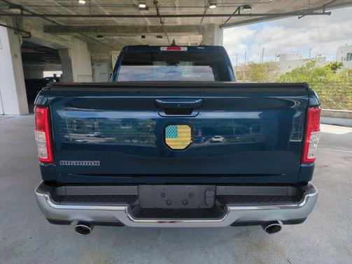 Patriot Blue Pearlcoat 2021 RAM 1500 Big Horn/Lone Star