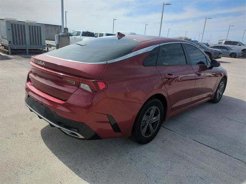 2022 Kia K5 LXS