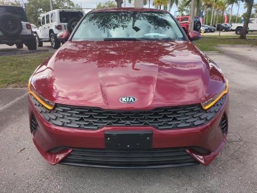 2022 Kia K5 LXS