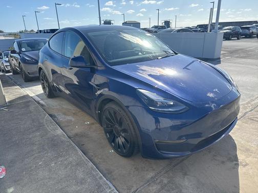 2022 Tesla Model Y Performance Dual Motor All-Wheel Drive