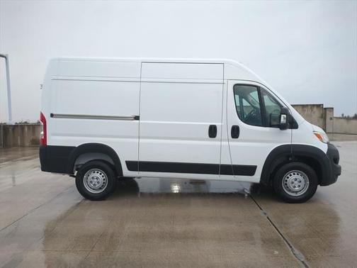 2025 RAM ProMaster 1500 Base