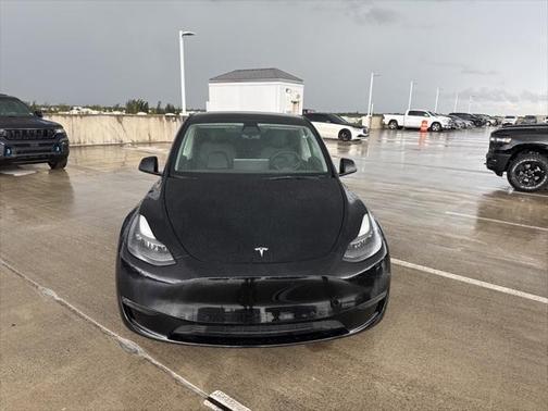 2022 Tesla Model Y Performance Dual Motor All-Wheel Drive