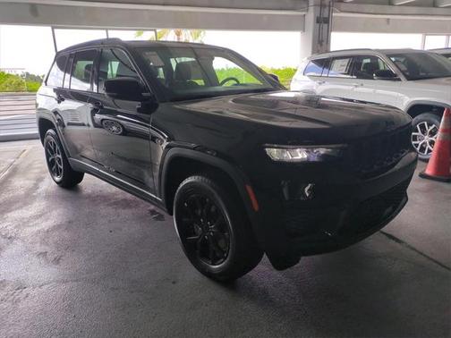 2025 Jeep Grand Cherokee Altitude