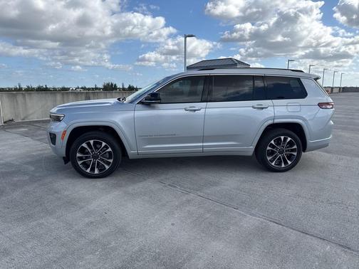 2021 Jeep Grand Cherokee L Overland