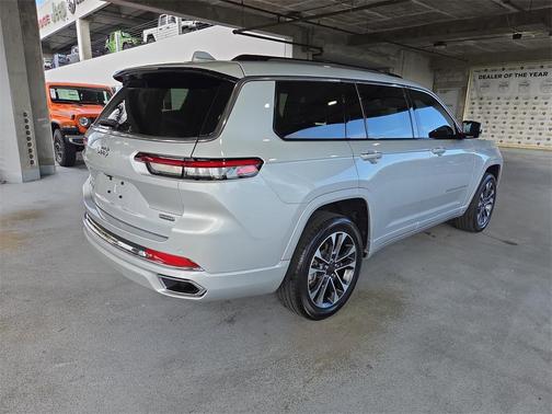 2021 Jeep Grand Cherokee L Overland