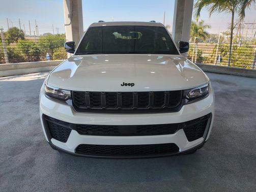 2026 Jeep Grand Cherokee L Altitude