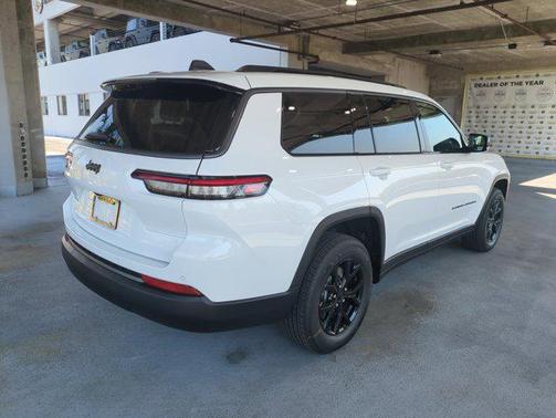 2026 Jeep Grand Cherokee L Altitude