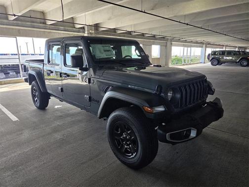 2025 Jeep Gladiator Sport