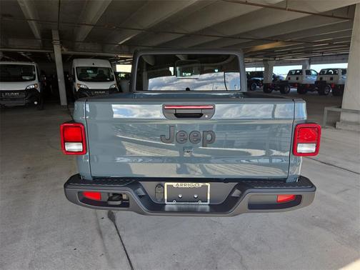 2025 Jeep Gladiator Sport S