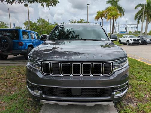 2023 Jeep Wagoneer L Series III 4x4