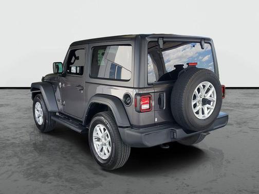 Granite Crystal Metallic Clearcoat 2023 Jeep Wrangler Sport S