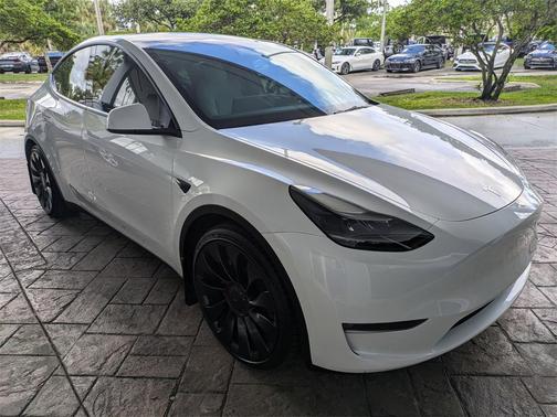 2023 Tesla Model Y Performance Dual Motor All-Wheel Drive