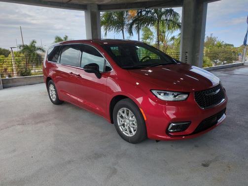 2026 Chrysler Pacifica L