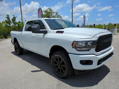 2024 RAM 2500 Big Horn Crew Cab 4x4 6'4' Box