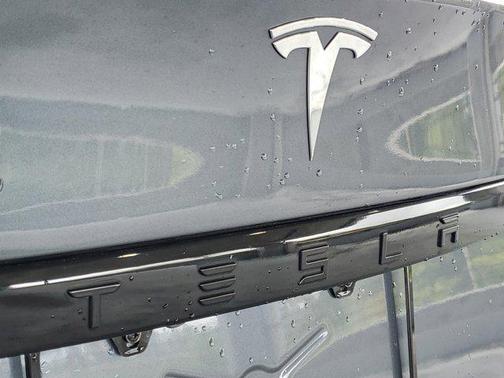 2021 Tesla Model S Long Range