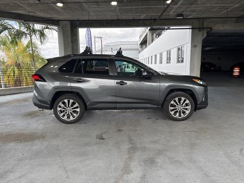 Magnetic Gray Metallic 2021 Toyota RAV4 XLE Premium