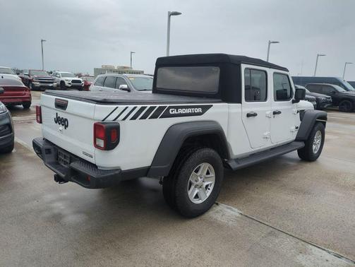 2020 Jeep Gladiator Sport S