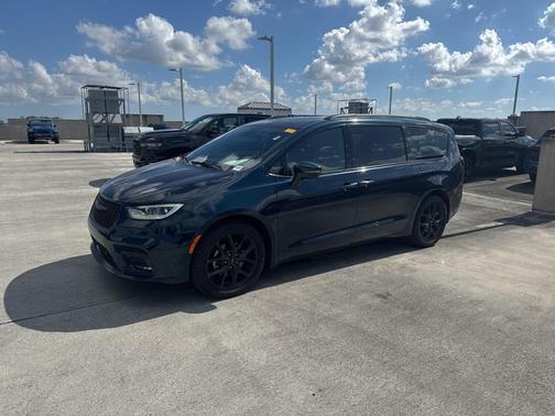 2022 Chrysler Pacifica Limited