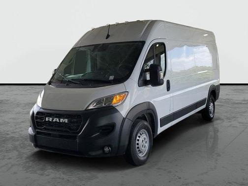 Bright White 2025 RAM ProMaster 2500 Tradesman