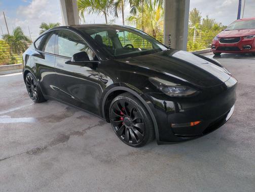 Solid Black 2022 Tesla Model Y Performance Dual Motor All-Wheel Drive