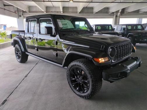2025 Jeep Gladiator Nighthawk