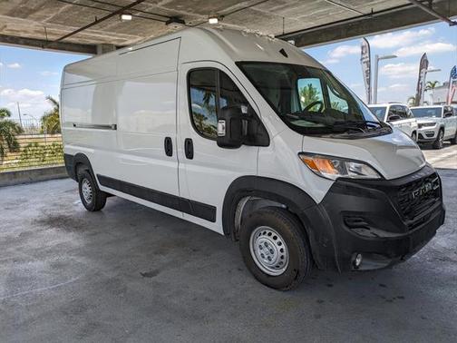 2025 RAM ProMaster 2500 Tradesman