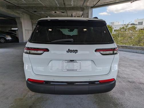 2025 Jeep Grand Cherokee L Altitude
