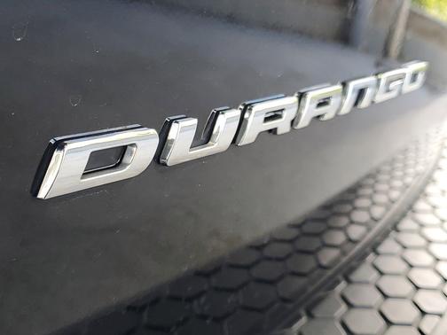 DB Black Clearcoat 2024 Dodge Durango GT Plus