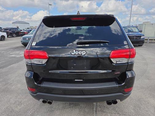 2019 Jeep Grand Cherokee Laredo