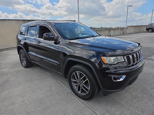 2019 Jeep Grand Cherokee Laredo