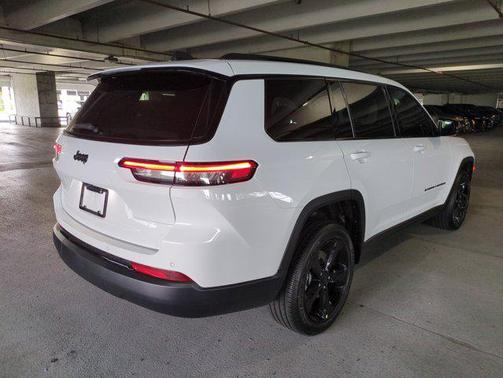 2025 Jeep Grand Cherokee L Altitude