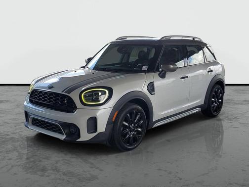 White Metallic 2024 MINI Countryman Cooper S