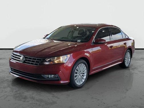 Fortana Red 2016 Volkswagen Passat 1.8T SE w/Technology