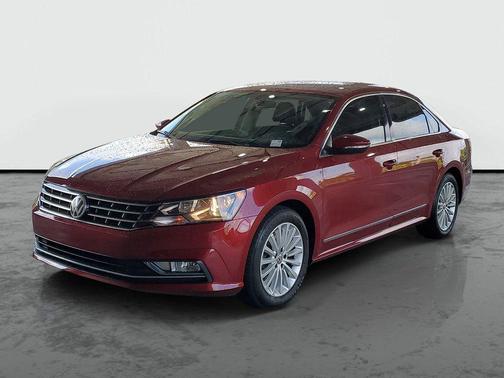 Fortana Red 2016 Volkswagen Passat 1.8T SE w/Technology