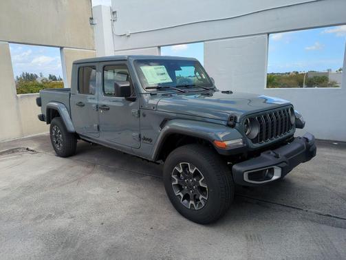 2026 Jeep Gladiator Sahara 4x4