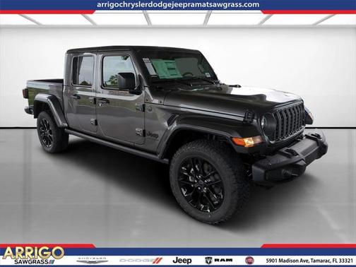2025 Jeep Gladiator Nighthawk