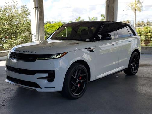 Fuji White 2023 Land Rover Range Rover Sport SE