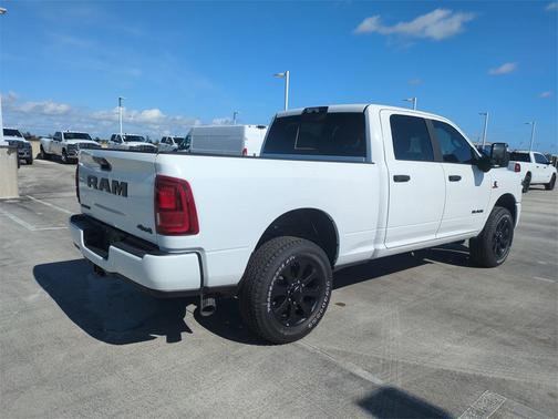 2025 RAM 2500 Big Horn Crew Cab 4x4 6'4' Box