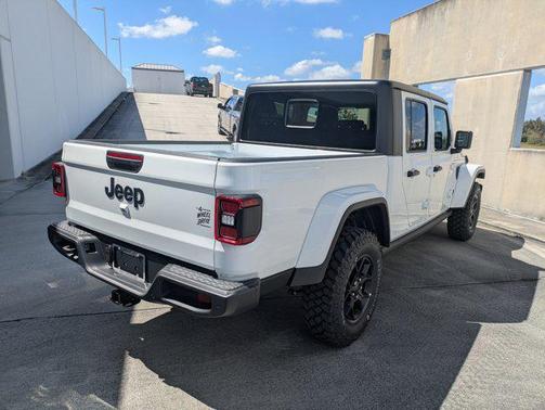 2026 Jeep Gladiator Willys 4x4