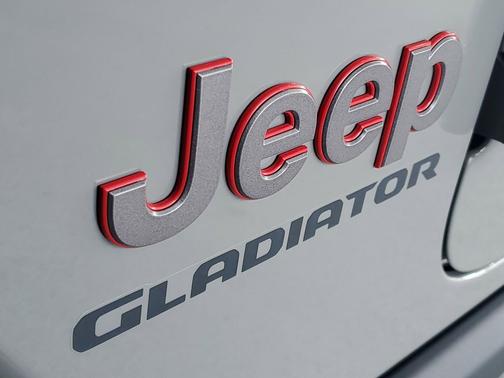 Granite Crystal Metallic Clearcoat 2021 Jeep Gladiator Rubicon