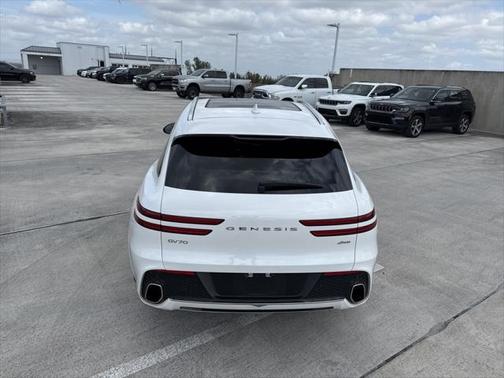 2024 Genesis GV70 2.5T AWD