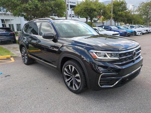 2022 Volkswagen Atlas 3.6L SEL Premium