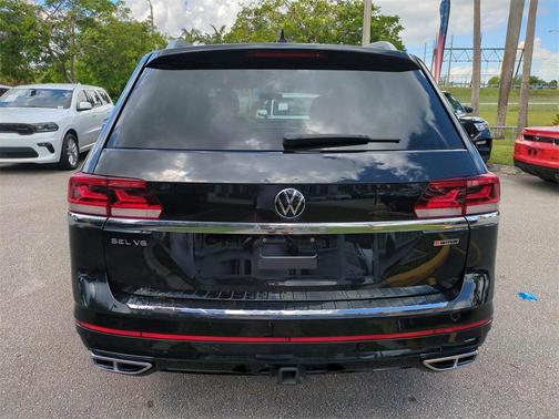 2022 Volkswagen Atlas 3.6L SEL Premium