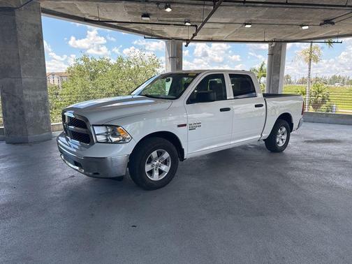 Bright White Clearcoat 2019 RAM 1500 Tradesman