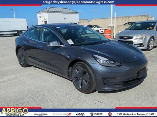 2018 Tesla Model 3 Long Range