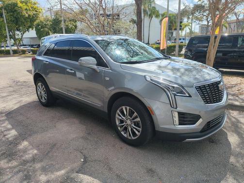 2023 Cadillac XT5 Premium Luxury