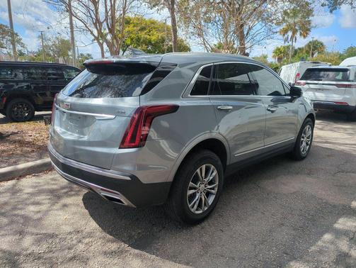 2023 Cadillac XT5 Premium Luxury