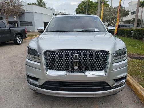 2018 Lincoln Navigator Black Label