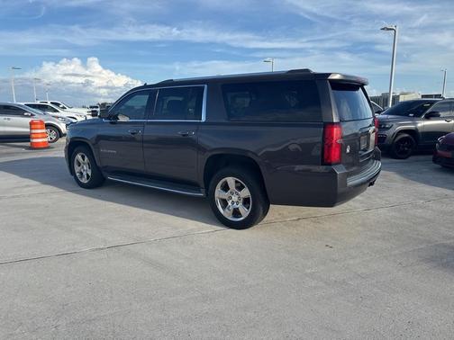 2017 Chevrolet Suburban Premier