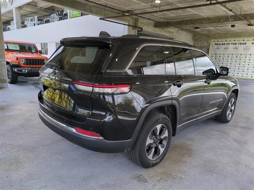 2023 Jeep Grand Cherokee 4xe Base